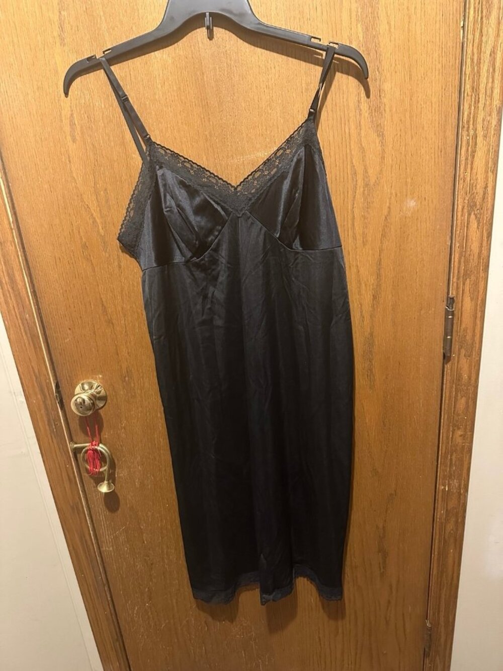 Vanity Fair Vintage Black Satin Lace Full Slip Nightgown Size 42 TT Antron III